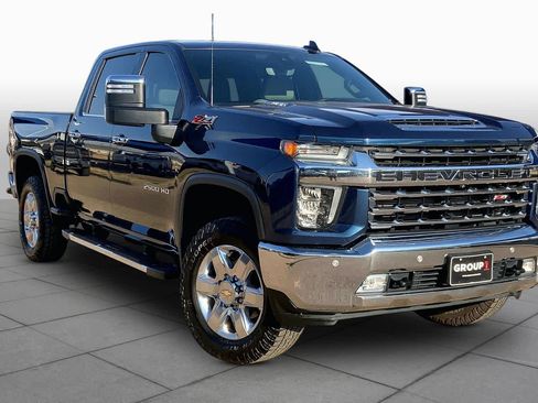 Used 2022 Chevrolet Silverado 2500 LTZ AWD/4WD image 3