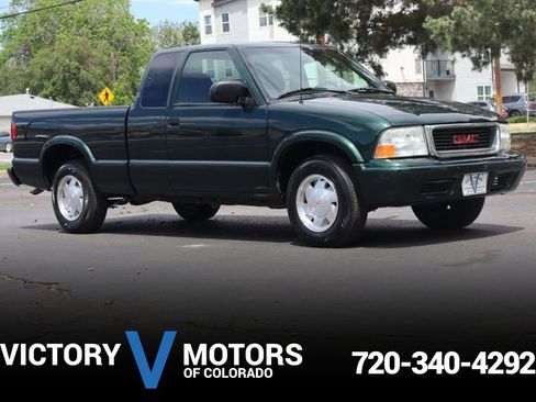 Used 2002 GMC Sonoma SLS w/ Marketing Option Pkg RWD image 1