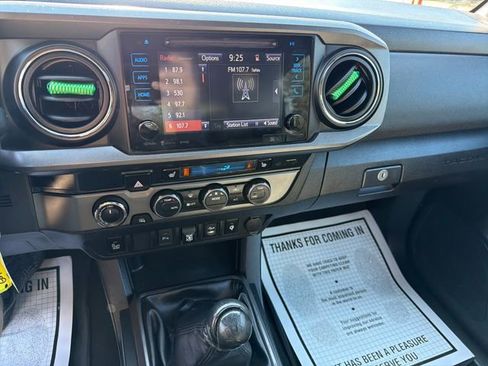 Used 2019 Toyota Tacoma TRD Sport w/ TRD Premium Sport Package image 17