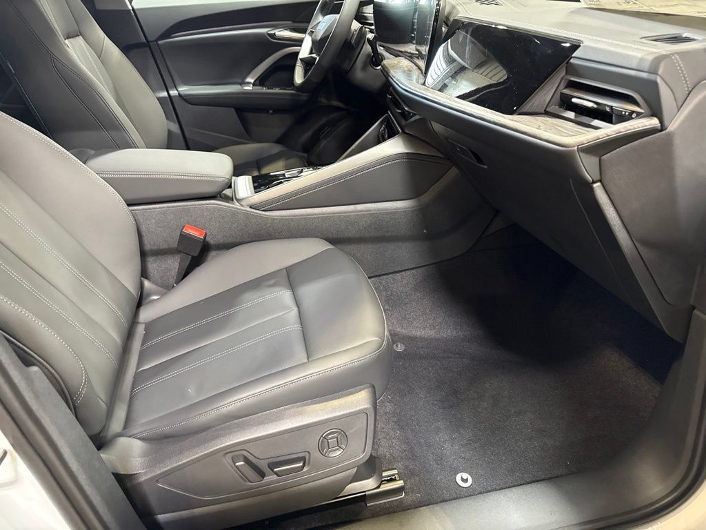 New 2026 Audi Q5 Premium AWD/4WD image 21