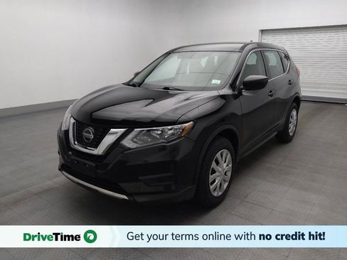 Used 2018 Nissan Rogue S AWD/4WD image 1
