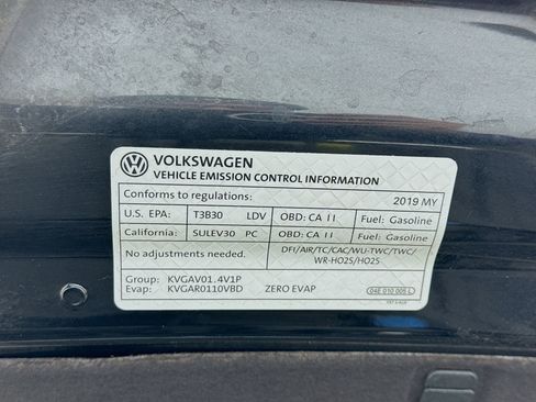 Used 2019 Volkswagen Jetta SEL w/ Cold Weather Package image 20