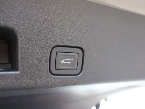 New 2026 Chevrolet Traverse Z71 image 28