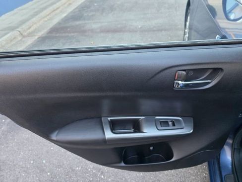 Used 2011 Subaru Impreza 2.5i Premium w/ PWR Moonroof Value Pkg image 18