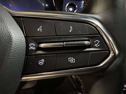 Used 2024 Chevrolet Traverse LT w/ Enhanced Driving Package AWD/4WD image 29