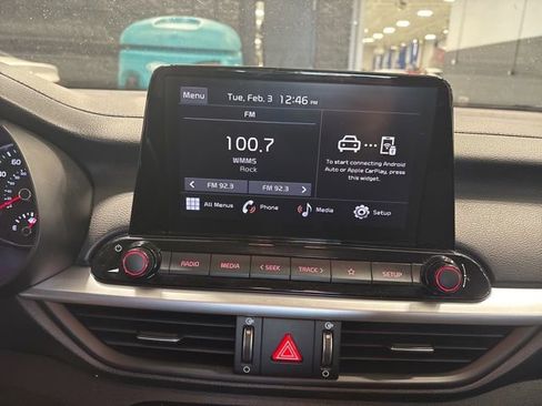 Certified 2024 Kia Forte LXS w/ LXS Technology Package image 24