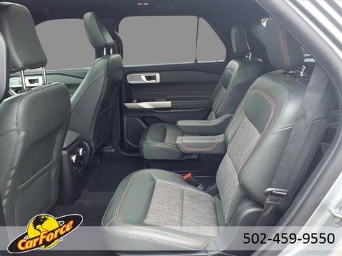 Used 2024 Ford Explorer Timberline w/ Timberline Technology Package image 5
