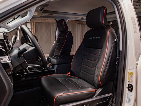 Used 2025 Ford F250 Lariat w/ Lariat Ultimate Package image 21