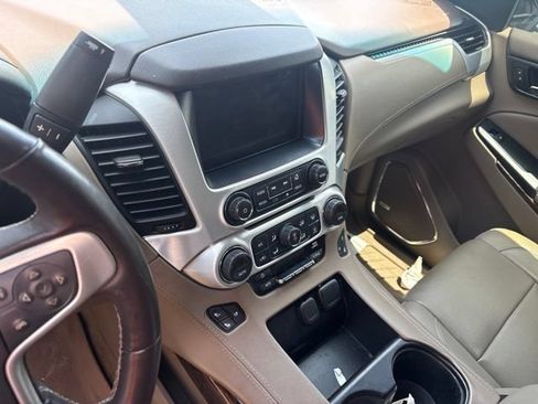 Used 2017 GMC Yukon SLT RWD image 10