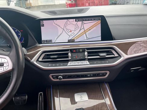 Used 2021 BMW ALPINA XB7 image 6