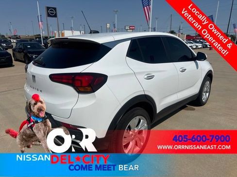 Used 2024 Buick Encore GX Preferred w/ Comfort Package FWD image 5