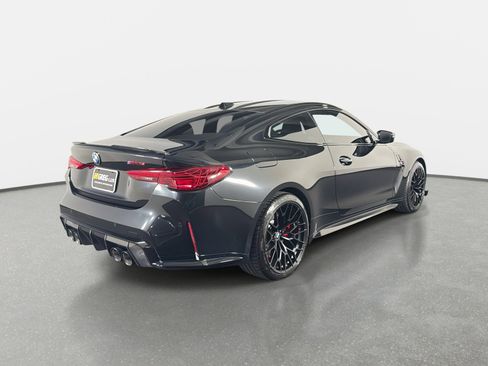 Used 2025 BMW M4 CS AWD/4WD image 3