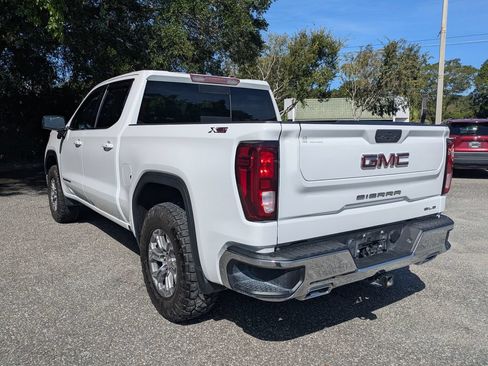 Used 2021 GMC Sierra 1500 SLE w/ X31 Off-Road Package AWD/4WD image 5
