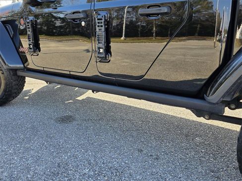 Used 2021 Jeep Gladiator Mojave image 28