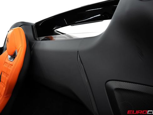 Used 2025 Ferrari 296 GTS RWD image 41