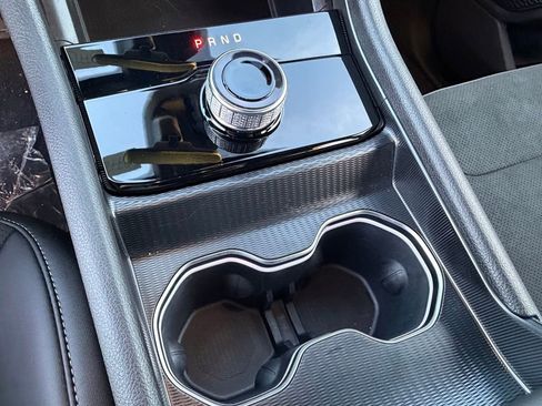 New 2025 Jeep Grand Cherokee L Altitude image 23