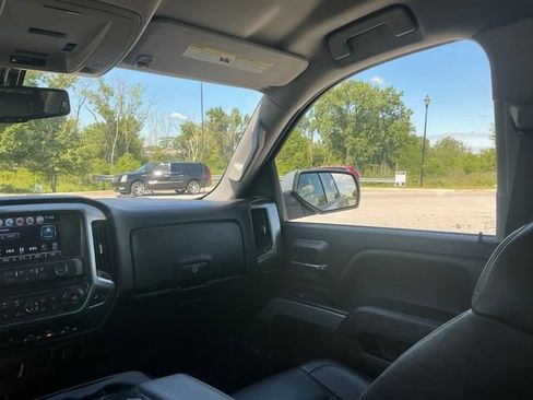 Used 2017 Chevrolet Silverado 1500 LT w/ All Star Edition AWD/4WD image 27