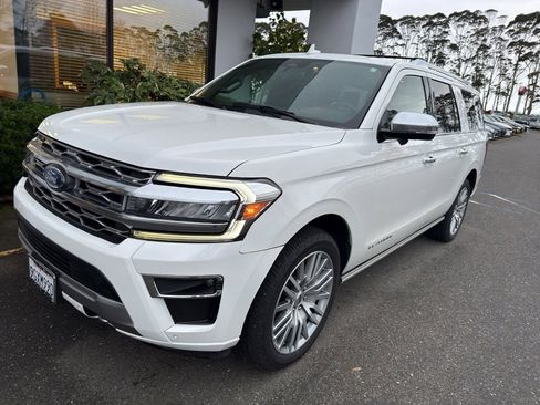 Used 2023 Ford Expedition Max Platinum image 24
