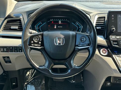 Used 2018 Honda Odyssey Elite image 15