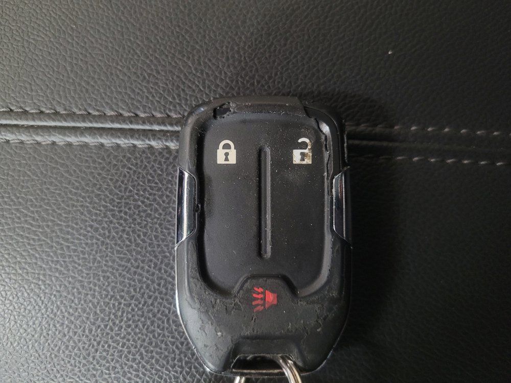 Used 2023 GMC Terrain SLE FWD image 32