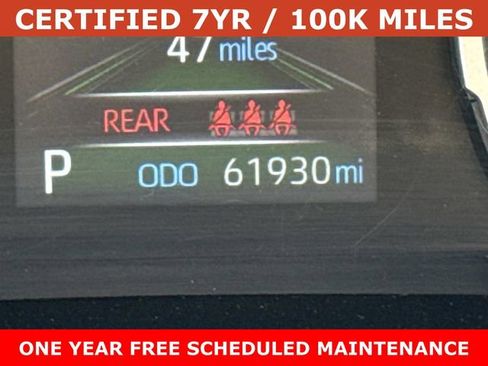Used 2021 Toyota RAV4 XLE Premium AWD/4WD image 29