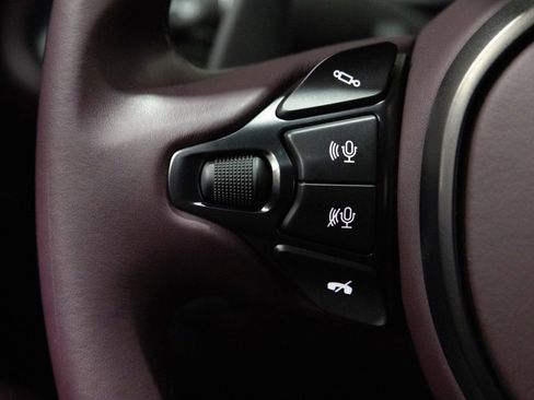 Used 2019 Aston Martin DB11 Coupe image 19