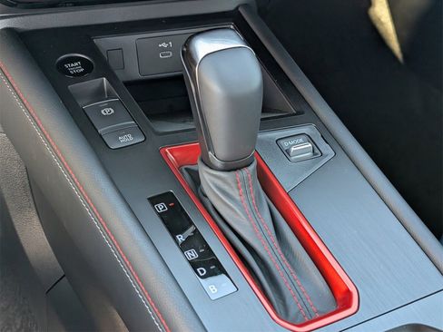 New 2026 Nissan Kicks SR image 17