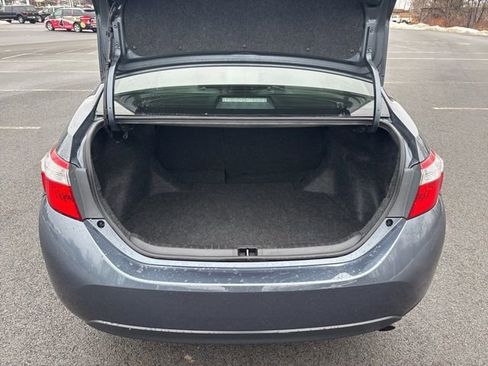 Used 2016 Toyota Corolla LE image 16