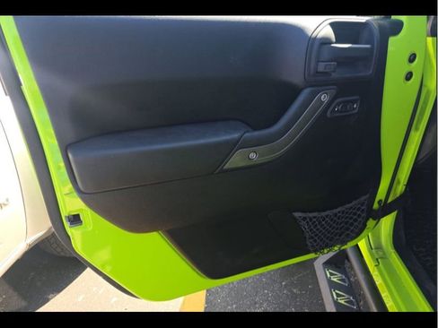 Used 2012 Jeep Wrangler Unlimited Sport image 13