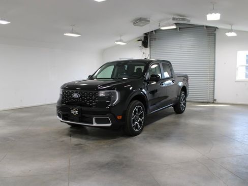New 2026 Ford Maverick Lariat AWD/4WD image 3