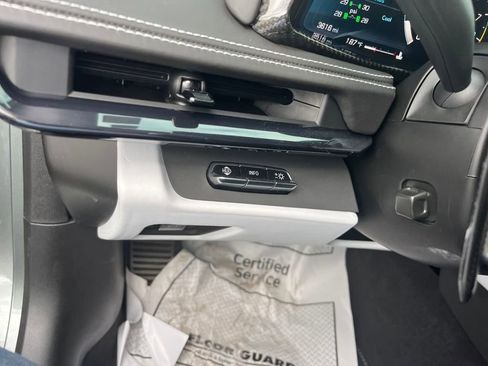 Used 2024 Chevrolet Corvette Z06 w/ Stealth Interior Trim Package image 13