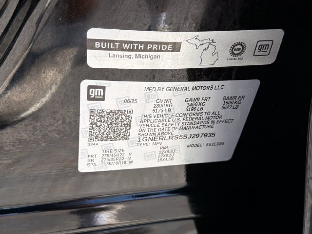 Used 2025 Chevrolet Traverse RS w/ LPO, Floor Liner Package FWD image 30