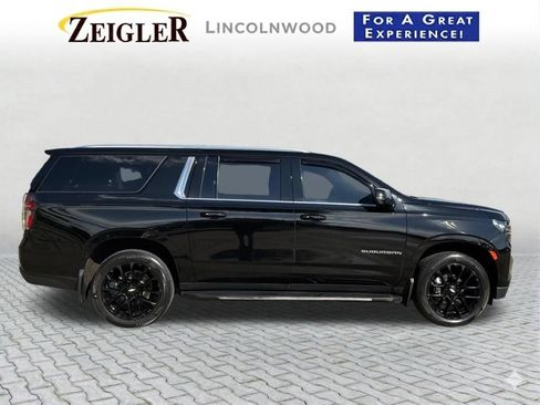 Used 2022 Chevrolet Suburban LT w/ LT Signature Package AWD/4WD image 7
