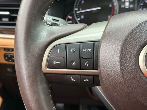 Used 2017 Lexus ES 350 w/ Luxury Package image 30