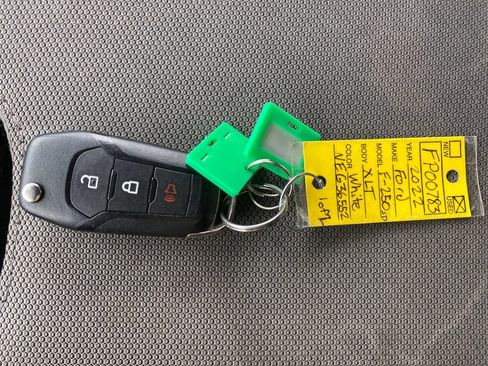 Used 2022 Ford F250 XLT AWD/4WD image 14