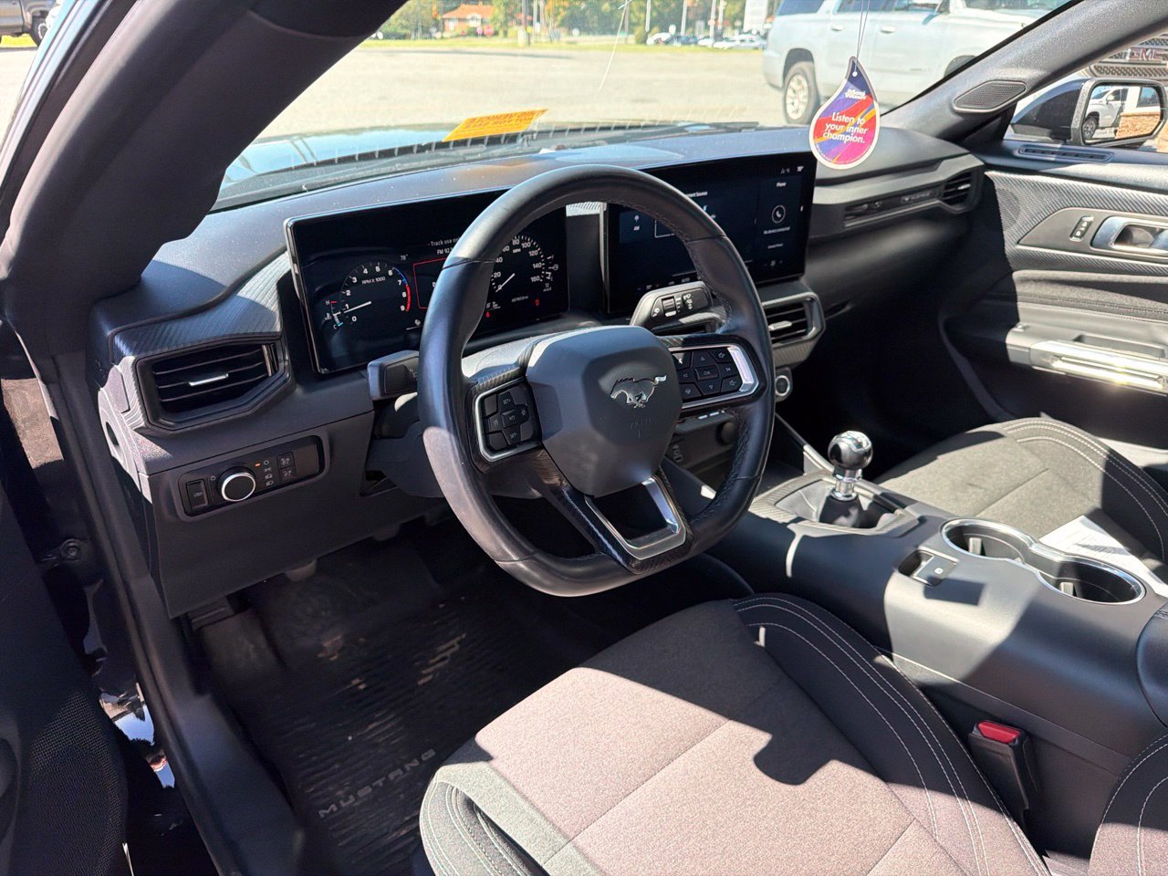 Used 2024 Ford Mustang GT RWD image 4