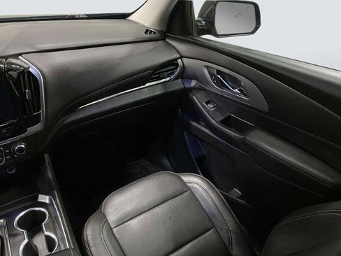 Used 2020 Chevrolet Traverse LT AWD/4WD image 21