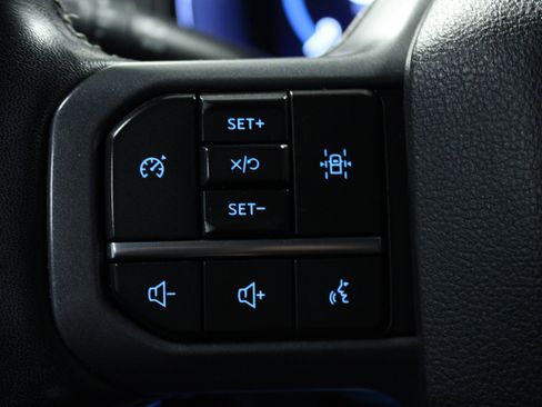 Used 2023 Ford F150 Lariat w/ Trailer Tow Package image 21