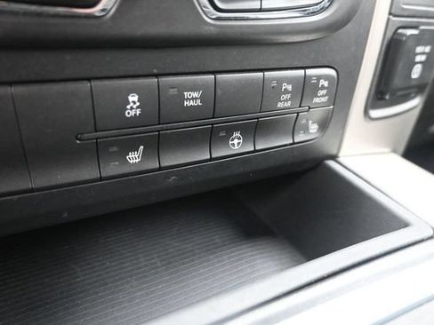 Used 2017 RAM 1500 Big Horn AWD/4WD image 28
