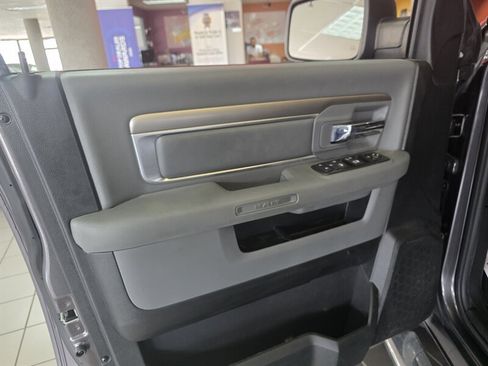 Used 2016 RAM 1500 Big Horn AWD/4WD image 10