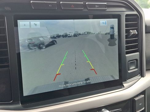Used 2022 Ford F150 XLT w/ Equipment Group 302A High AWD/4WD image 18