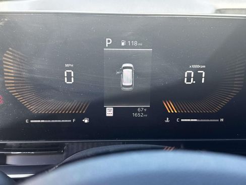 Used 2026 Kia Carnival FWD image 27