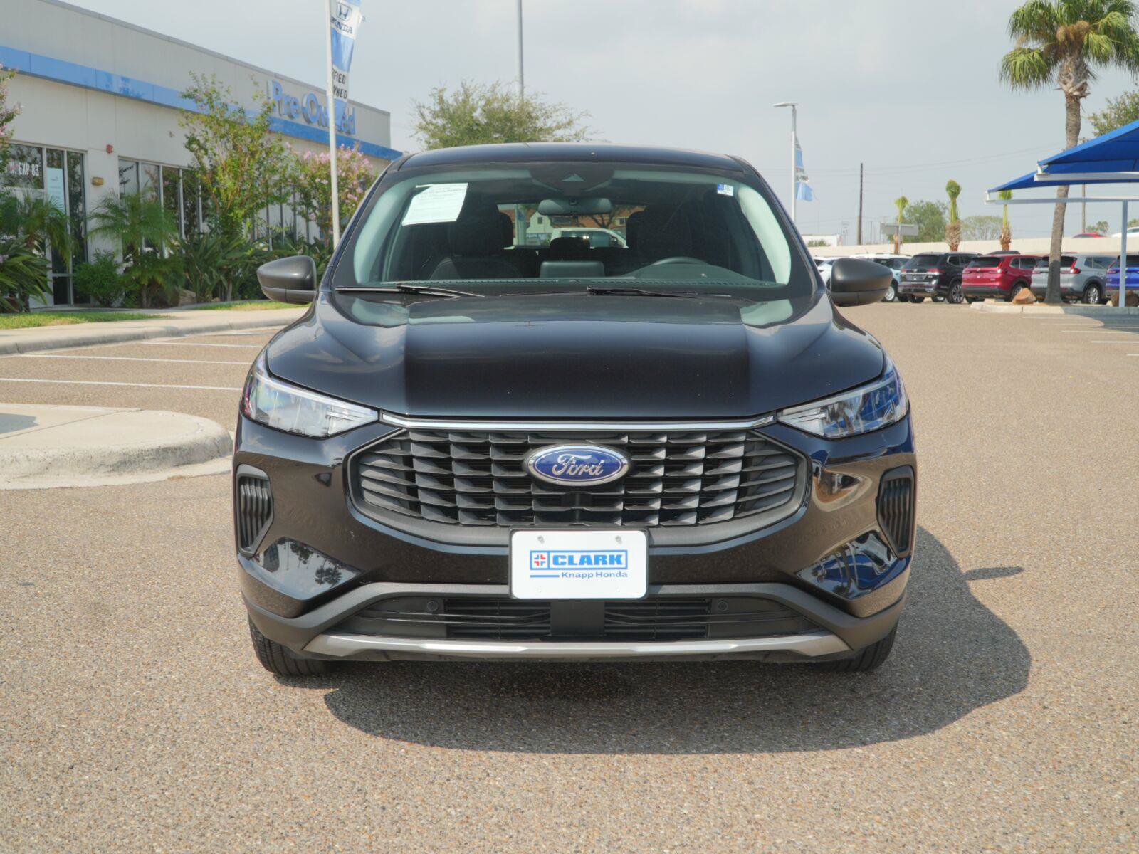 Used 2024 Ford Escape Active FWD image 2