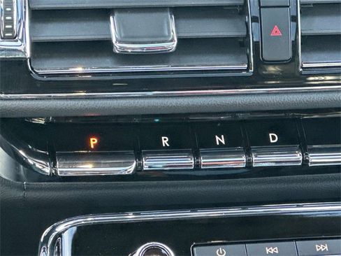 Used 2024 Lincoln Navigator L Reserve image 4