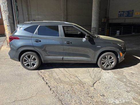 Certified 2023 Kia Seltos S w/ Navigation Package AWD/4WD image 2