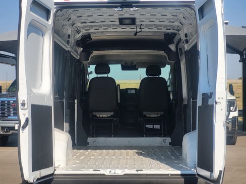 Used 2026 RAM ProMaster 2500 w/ Convenience Group FWD image 25