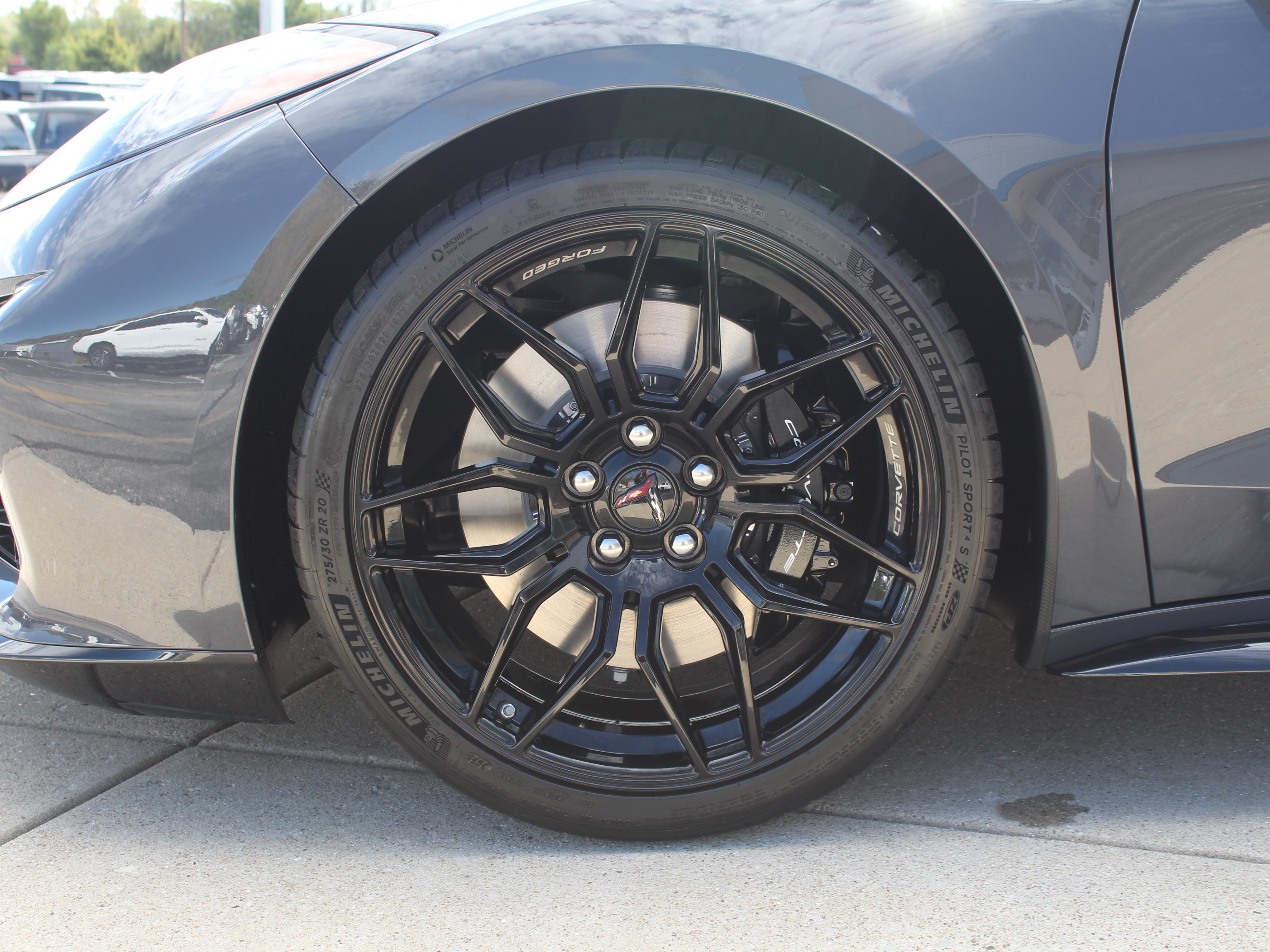 New 2027 Chevrolet Corvette Z06 w/ Stealth Interior Trim Package RWD image 30