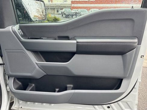 Used 2023 Ford F150 XLT image 29