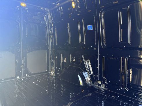 New 2025 Mercedes-Benz Sprinter 2500 image 25