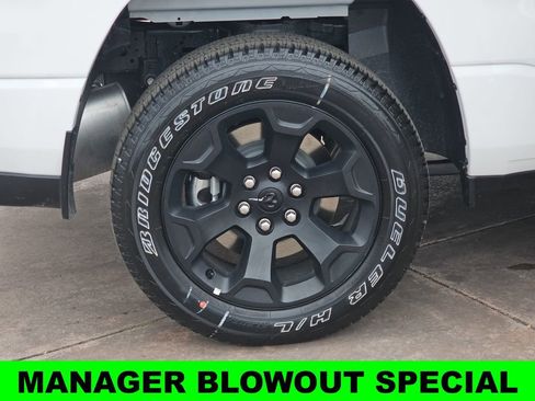 New 2026 RAM 1500 Express AWD/4WD image 36
